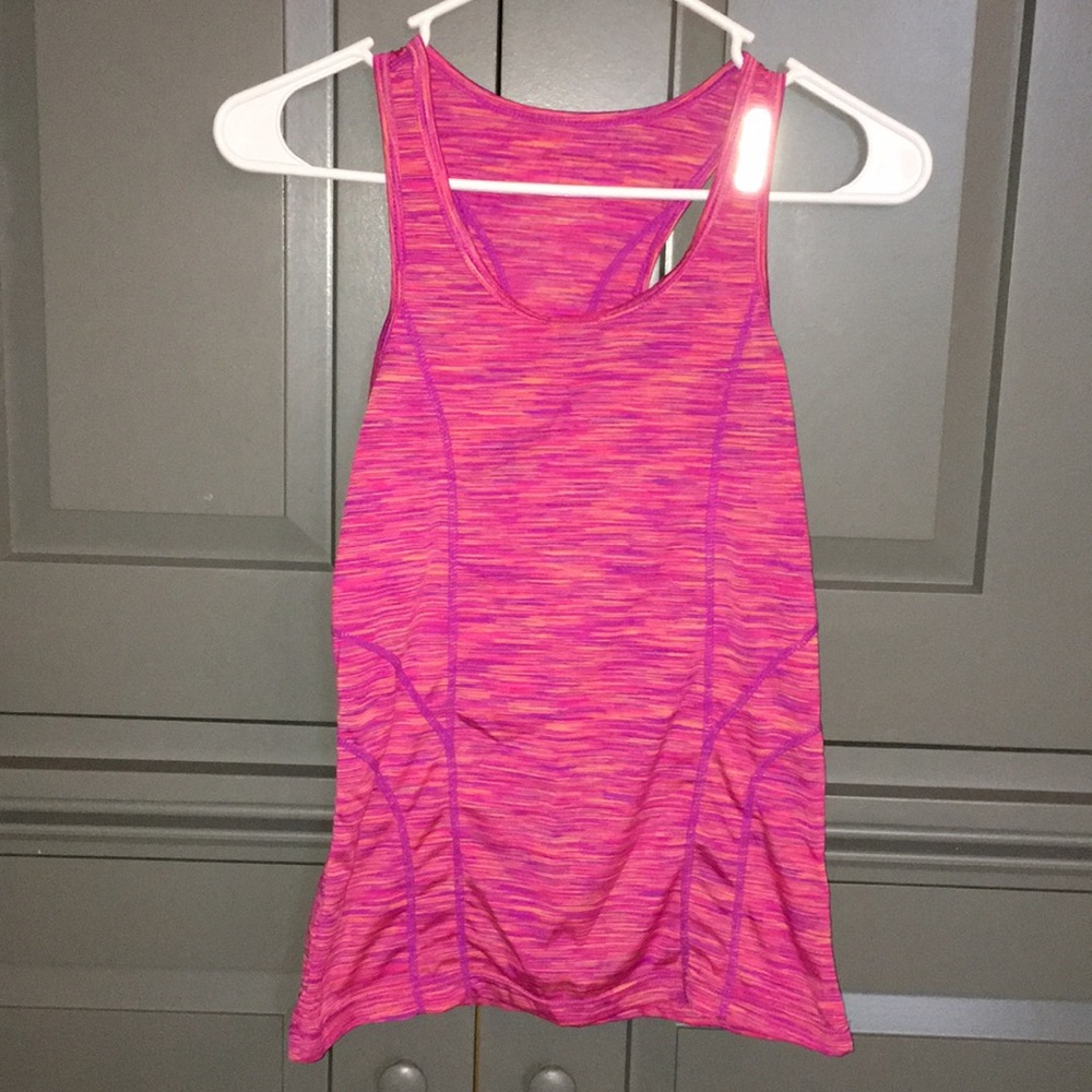 XS reebok running tank